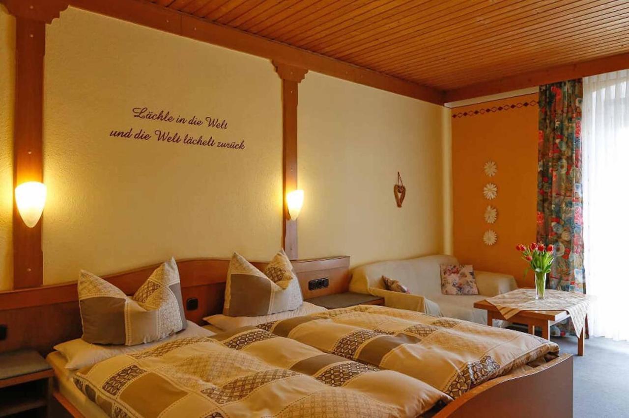 Gasthof-Metzgerei-Pension Schierlitz Rimbach  Ngoại thất bức ảnh
